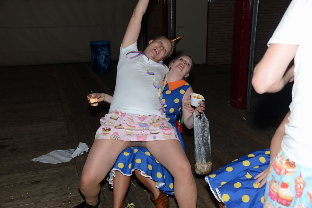 ../Images/Jubileum feest 5x11 312.jpg